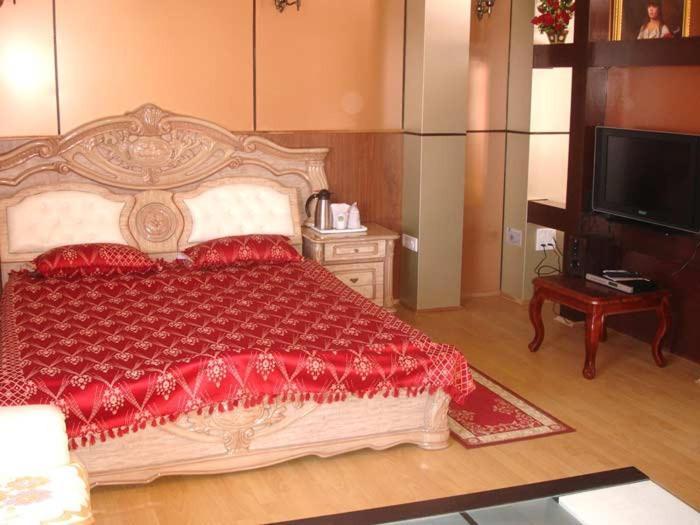 Hotel Crystal Palace Dhanaulti Zewnętrze zdjęcie