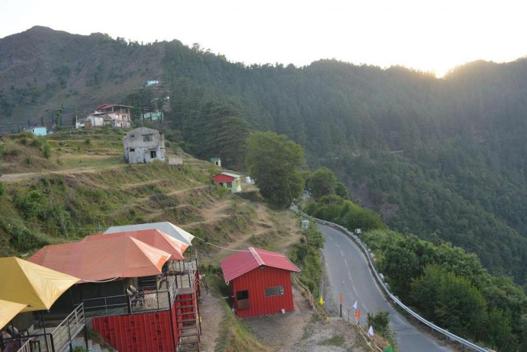 Hotel Crystal Palace Dhanaulti Zewnętrze zdjęcie
