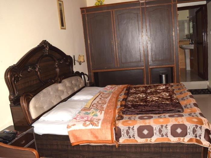 Hotel Crystal Palace Dhanaulti Zewnętrze zdjęcie